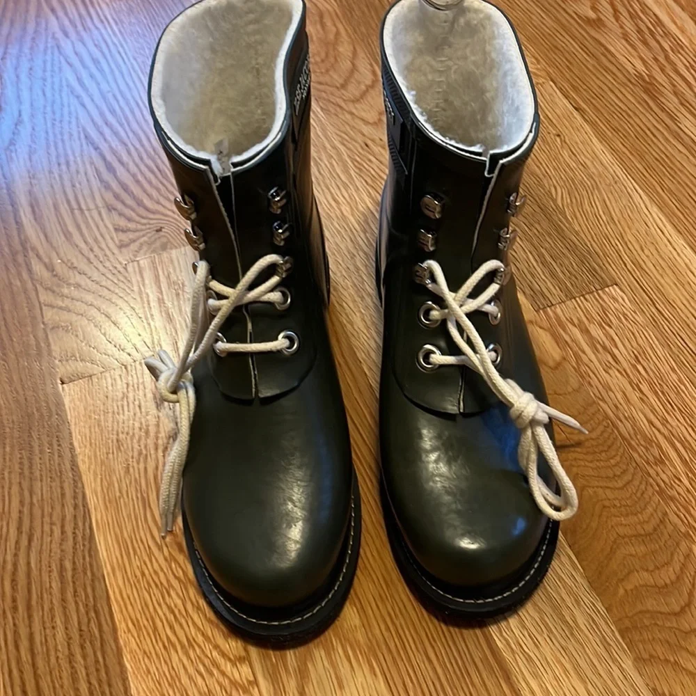 New Anthropologie Terrain Isle Jacobsen Laced Short Rain boots size 8 Green